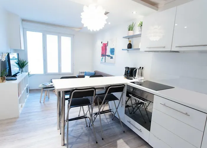 Апартаменты Au Pied De La Cathedrale Реймс