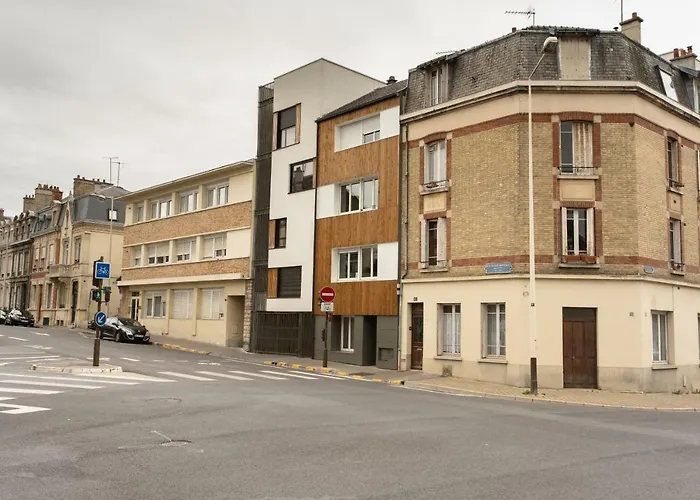 Au Pied De La Cathedrale Апартаменты Реймс